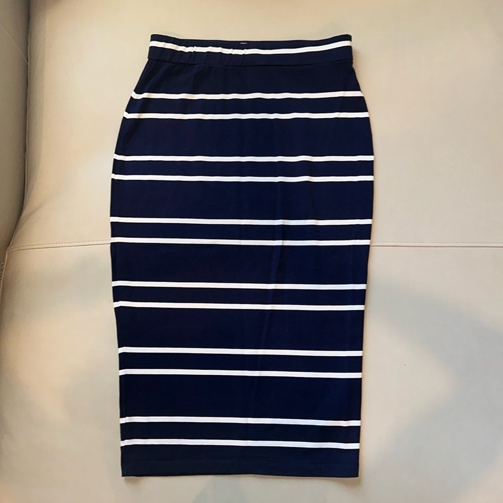 Knit skirt